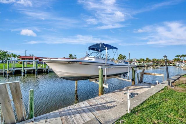 4096 EL DORADO COVE, Bradenton, FL 34210
