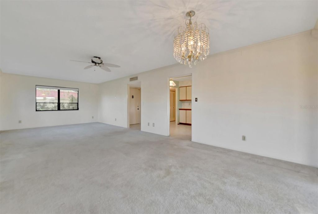 Image 21 of property listing at 4096 EL DORADO COVE, Bradenton, FL 34210