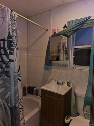 506 Beach 43rd Street, Far Rockaway, NY 11691