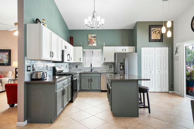 2480 SE Springtree Place, Stuart, FL 34997