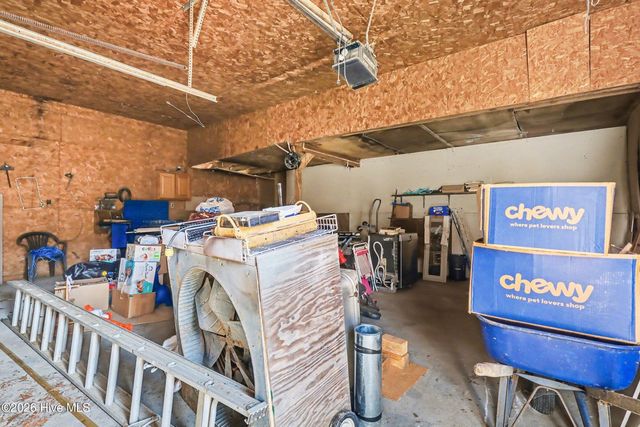 495 Horseshoe Road, Aberdeen, NC 28315