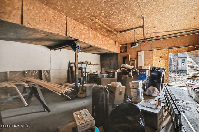 495 Horseshoe Road, Aberdeen, NC 28315