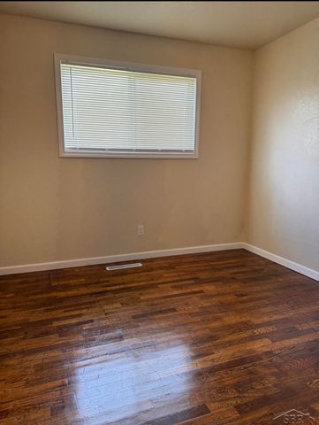 3256 Parkwood Avenue, Saginaw, MI 48601