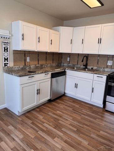 3256 Parkwood Avenue, Saginaw, MI 48601