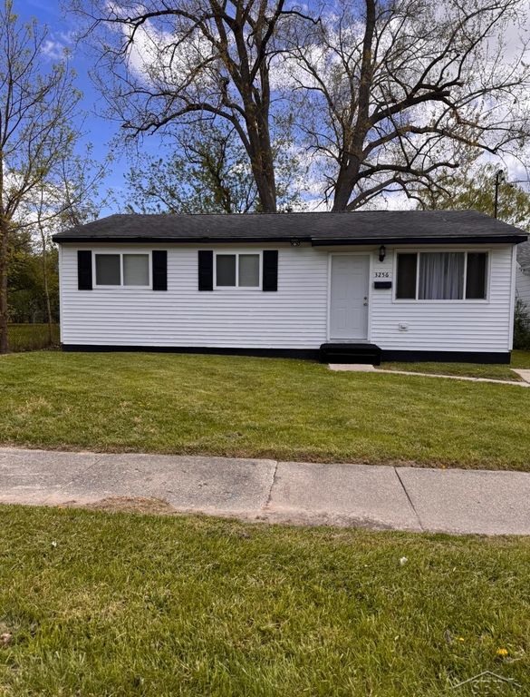 3256 Parkwood Avenue, Saginaw, MI 48601
