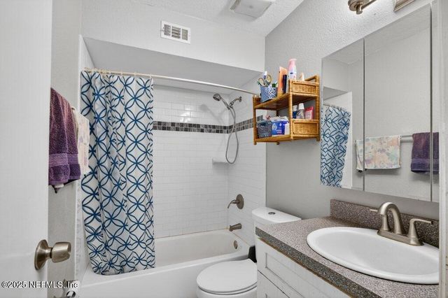 1201 MAYPORT LANDING Circle, Jacksonville, FL 32233