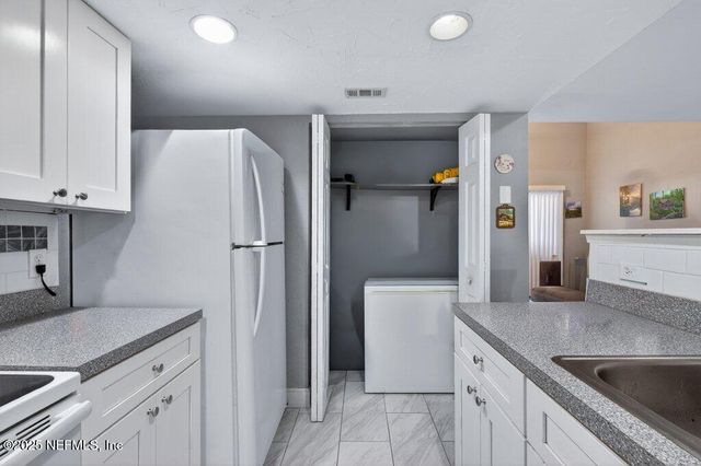 1201 MAYPORT LANDING Circle, Jacksonville, FL 32233