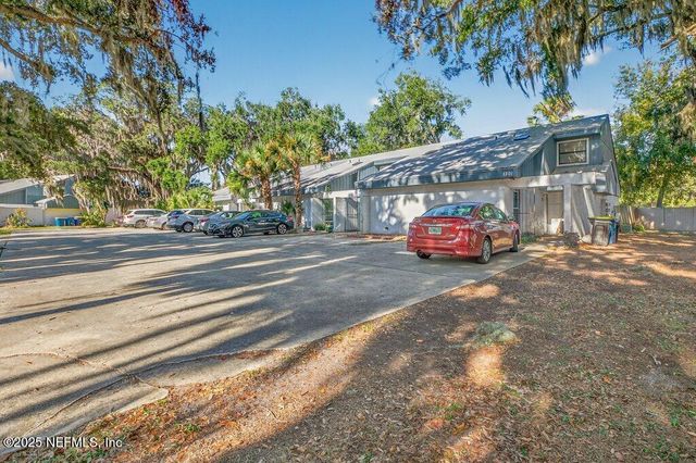 1201 MAYPORT LANDING Circle, Jacksonville, FL 32233