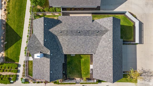 4661 W BYWATER LN, South Jordan, UT 84009