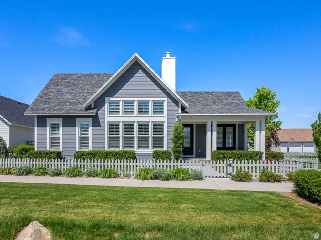 4661 W BYWATER LN, South Jordan, UT 84009