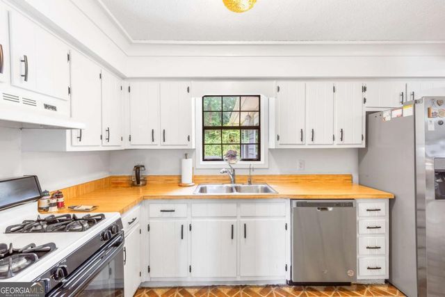 178 Rock Garden Terrace NW, Marietta, GA 30064
