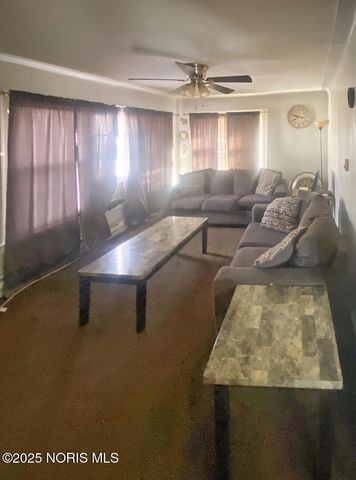 905 Orchard Street, Toledo, OH 43609