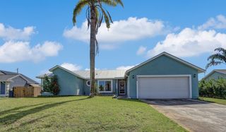 544 SW Laconic Avenue, Port St Lucie, FL 34953