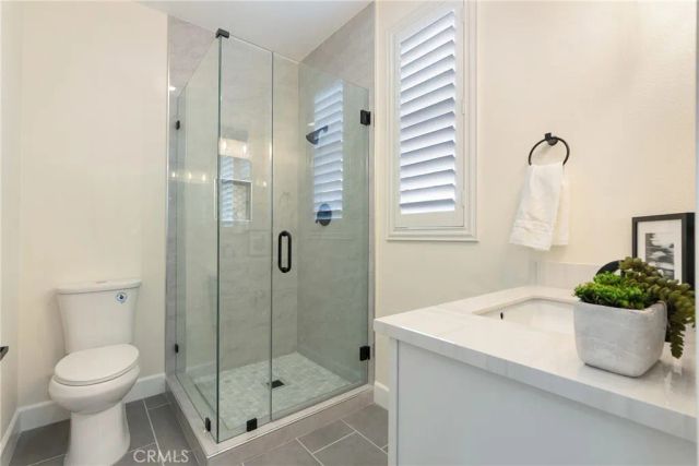 267 Mesa Dr, Costa Mesa, CA 92627