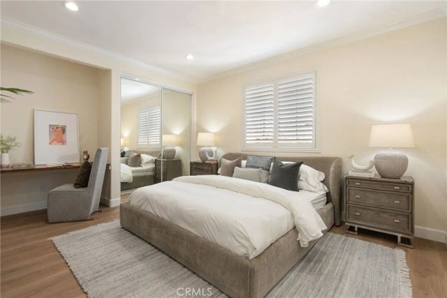 267 Mesa Dr, Costa Mesa, CA 92627