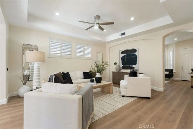 267 Mesa Dr, Costa Mesa, CA 92627
