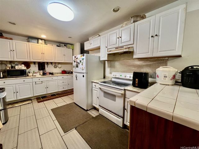 87-159 Maipela Street, Waianae, HI 96792