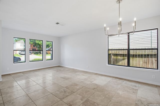 11231 Kemble, San Antonio, TX 78249
