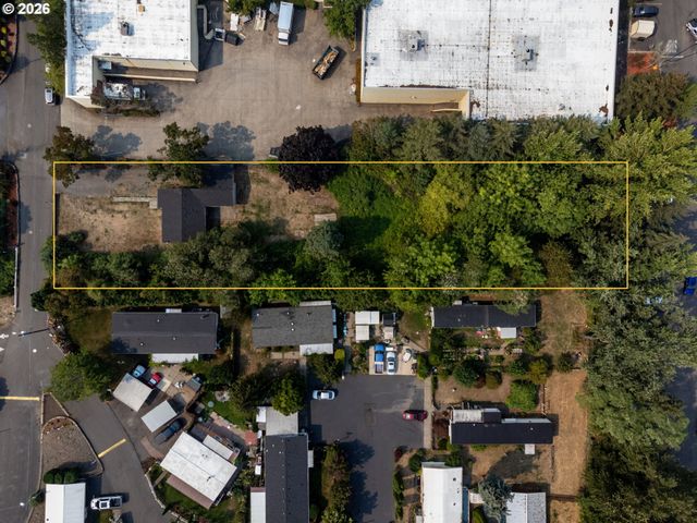 8511 Se ORCHARD Ln, Happy Valley, OR 97086