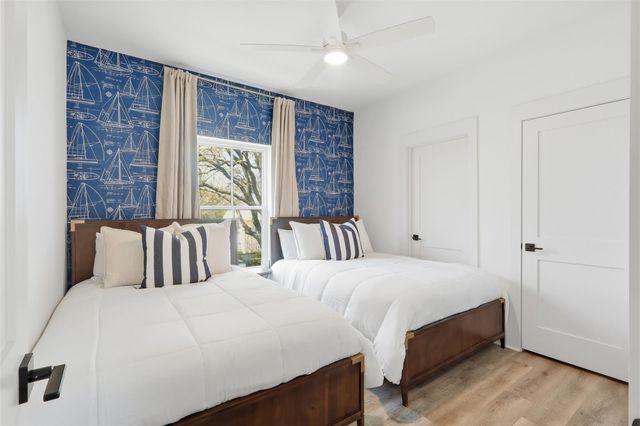 4712 Avenue Q, Galveston, TX 77551