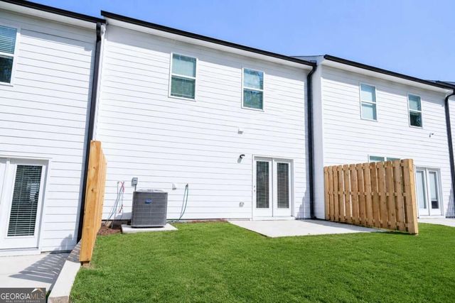 24 Berryville Drive, Dawsonville, GA 30534