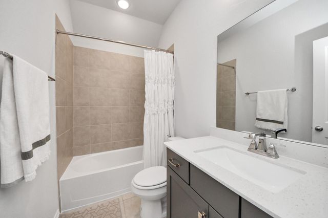 8922 Golden Mist Drive, Missouri City, TX 77459