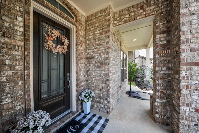 8922 Golden Mist Drive, Missouri City, TX 77459