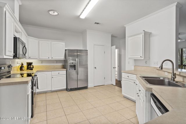 2490 VIOLET Way, Middleburg, FL 32068