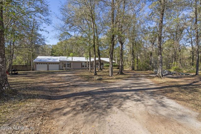 2490 VIOLET Way, Middleburg, FL 32068