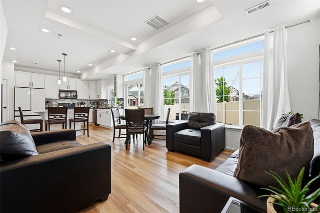 4130 N Quatar Court, Aurora, CO 80019