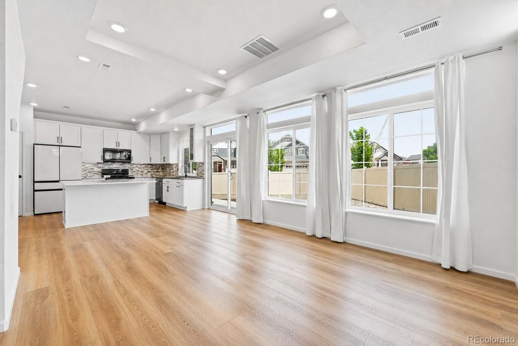 4130 N Quatar Court, Aurora, CO 80019