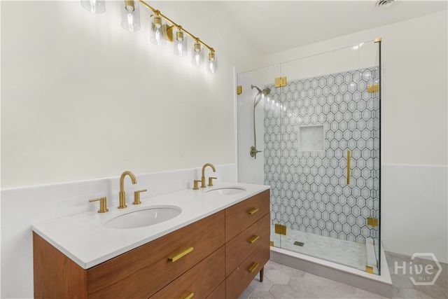 836 E Duffy Street, Savannah, GA 31401