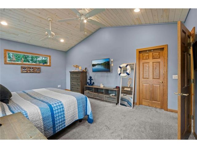 456 Vadnais Road, Saint Paul, MN 55127