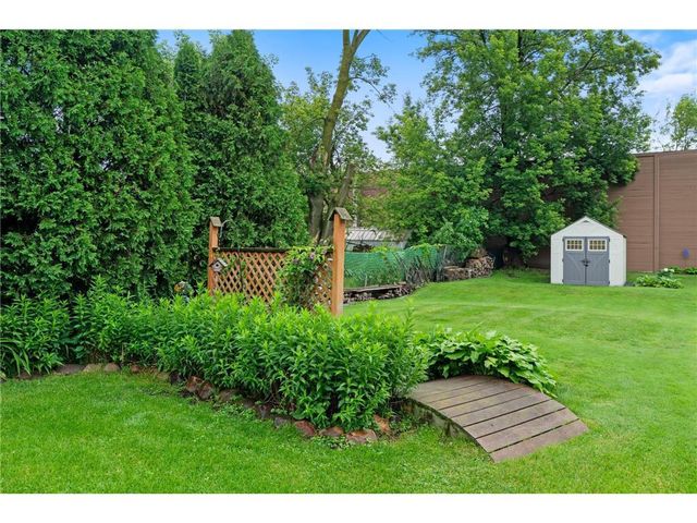 456 Vadnais Road, Saint Paul, MN 55127