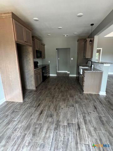 14604 Kuykendall Mountain Road, Temple, TX 76502