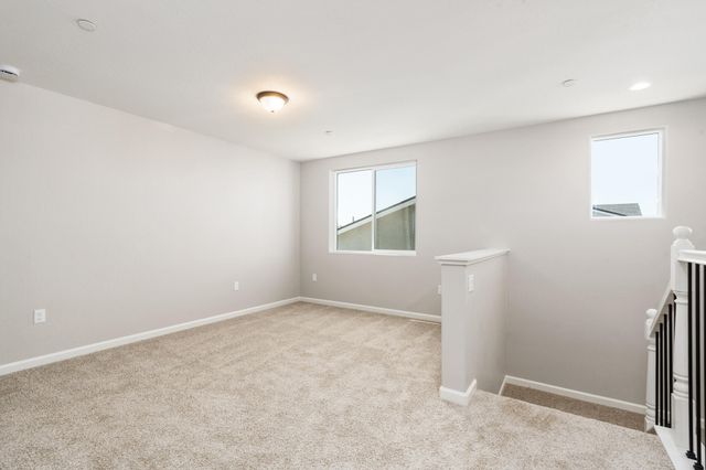 744 S Apple Street, Dinuba, CA 93618