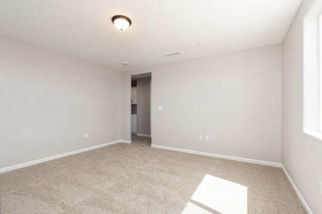 744 S Apple Street, Dinuba, CA 93618