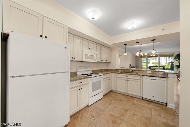 5045 Cedar Springs DR 103, Naples, FL 34110