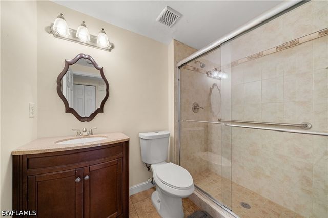 5045 Cedar Springs DR 103, Naples, FL 34110
