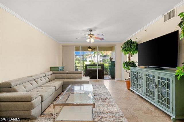 5045 Cedar Springs DR 103, Naples, FL 34110