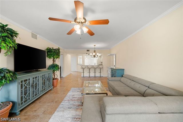 5045 Cedar Springs DR 103, Naples, FL 34110