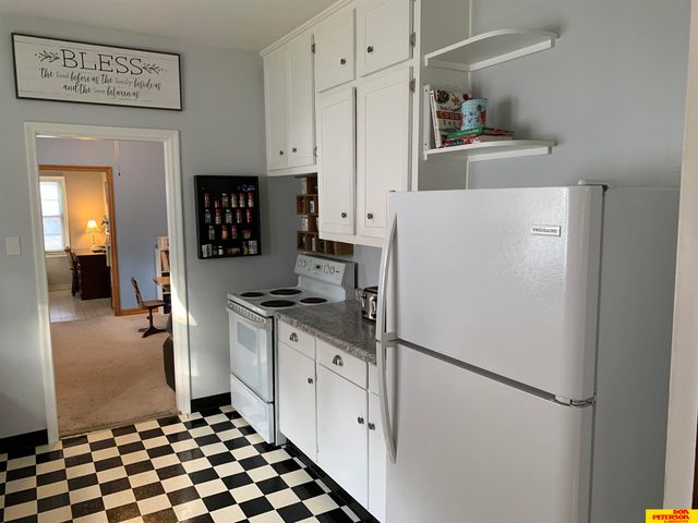 1805 N H Street, Fremont, NE 68025