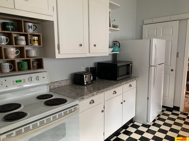 1805 N H Street, Fremont, NE 68025