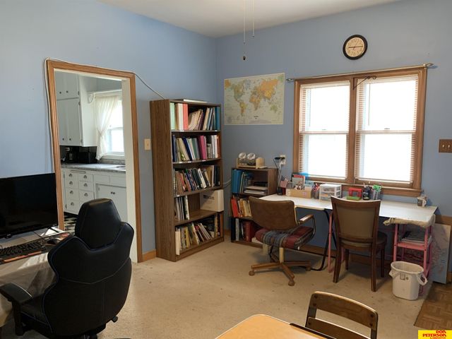 1805 N H Street, Fremont, NE 68025