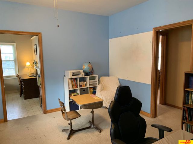 1805 N H Street, Fremont, NE 68025