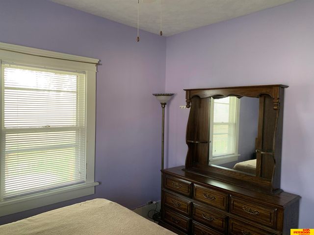 1805 N H Street, Fremont, NE 68025