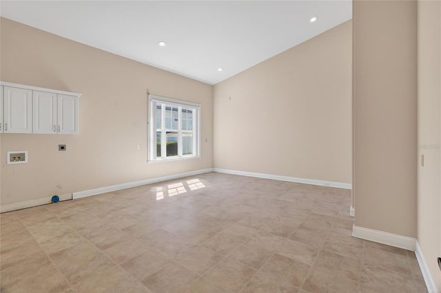 2128 LAKE ARIANA BOULEVARD, Auburndale, FL 33823