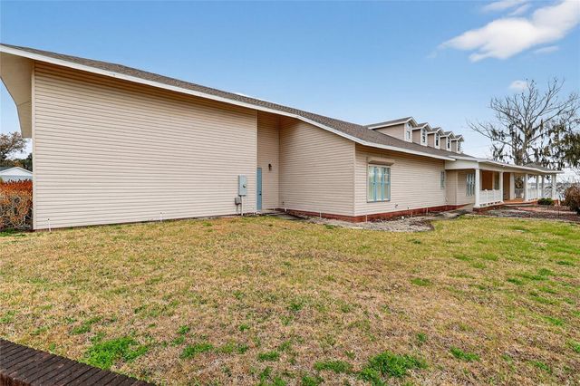 2128 LAKE ARIANA BOULEVARD, Auburndale, FL 33823