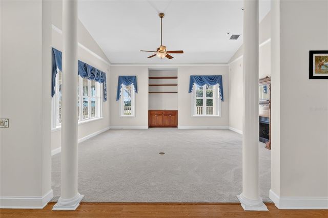 2128 LAKE ARIANA BOULEVARD, Auburndale, FL 33823