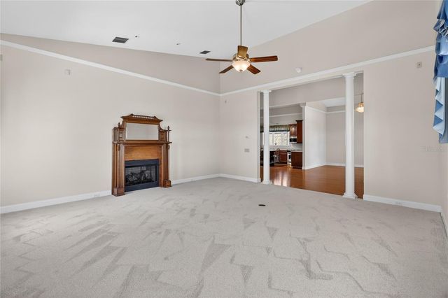 2128 LAKE ARIANA BOULEVARD, Auburndale, FL 33823